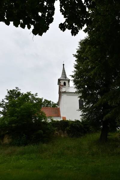 Straškov | Detail hřbitova | Databáze historických hřbitovů