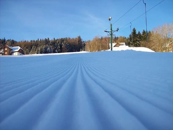 Harrachov - Amálka - sjezdovky a sníh