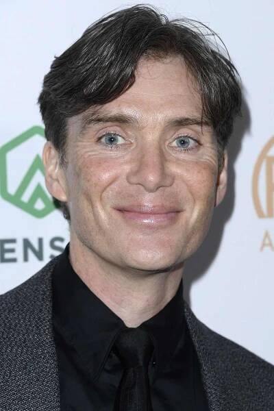  Cillian Murphy arrives at the 35th Annual Producers Guild Awards at The Ray Dolby Ballroom on February 25, 2024 in Hollywood, California. 