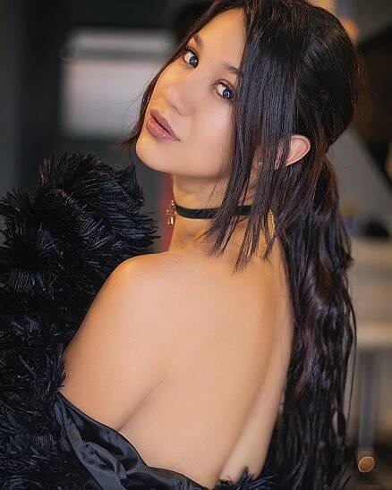 Kelly Osorno: modelo y enfermera resiliente