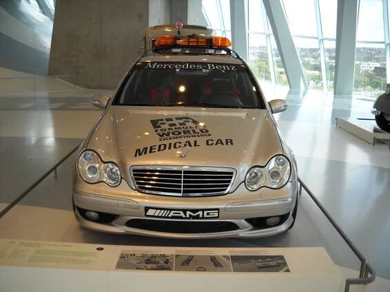 MERCEDES STUTTGART MUSEUM - Foto album