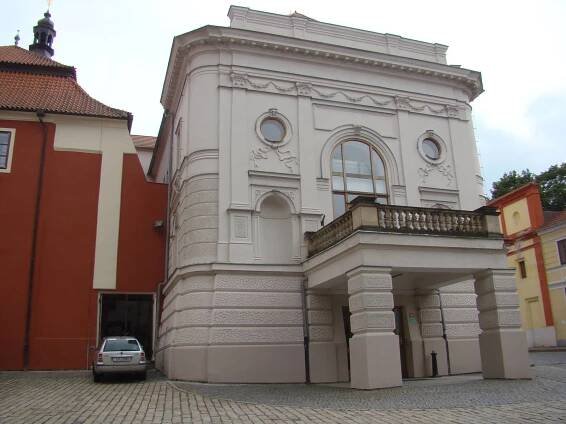 Databáze divadel / Divadelní architektura v Evropě