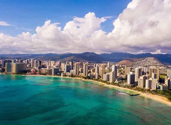 Waikiki shore in Honolulu, Hawaii