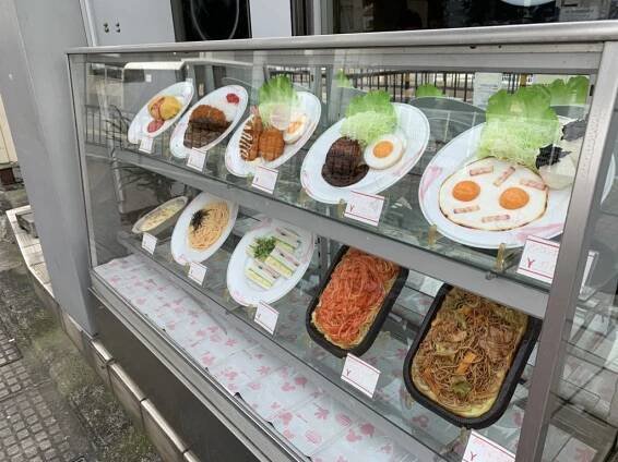 泉佐野駅近くの喫茶店・カフェポリオ
