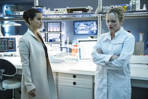 Athena Karkanis, Marley Shelton - The Lottery - Promo