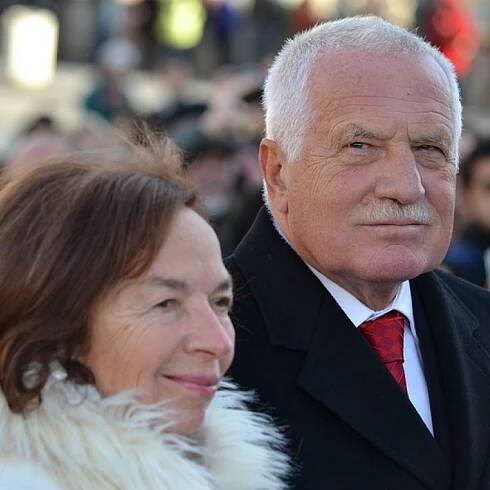 Livia Klausová: Ekonomka s diplomatickými schopnostmi, dobrá manželka i první dáma – G.cz
