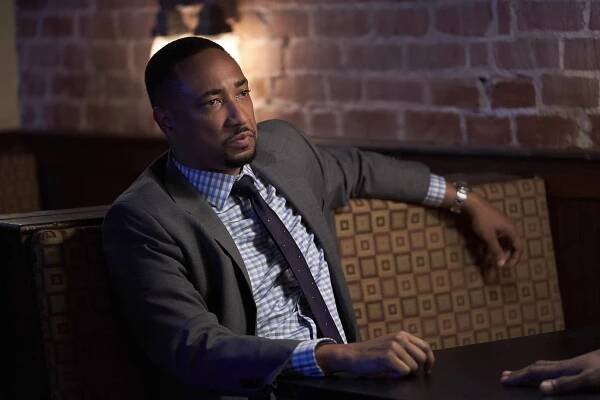 Black Lightning - Kniha krve: 1. kapitola: Rekviem - Z filmu - Damon Gupton