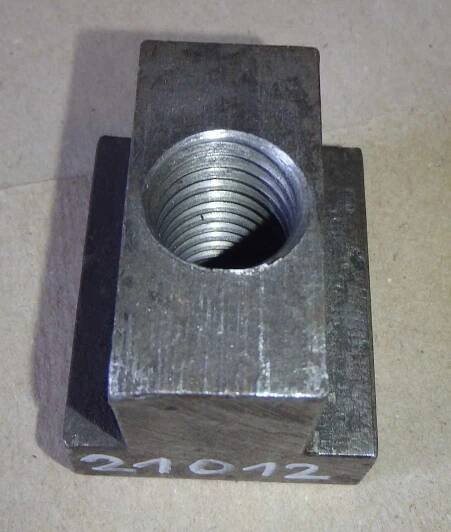 T matice 43x37x35, závit M16 - Nástrojenářadí.cz