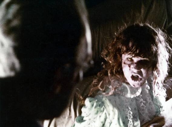 Linda Blair and Max von Sydow in Vymítač ďábla (1973)