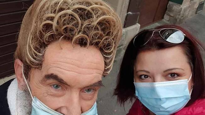 Režisérka Silvie Dymáková s Václavem Kulhánkem, přezdívaným Krychlič.