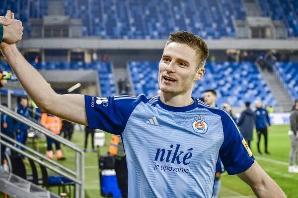 :: ŠK Slovan Bratislava - oficiálna www stránka futbalového klubu