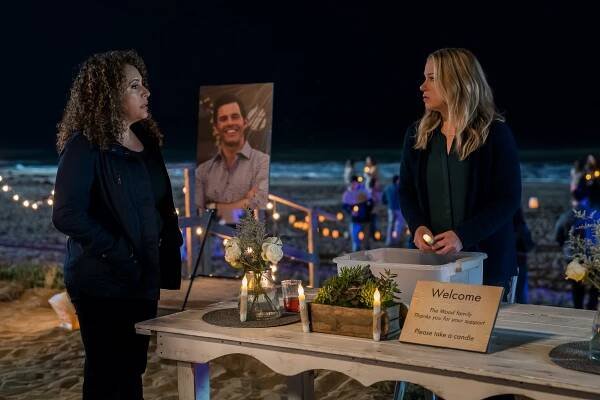 Smrt nás spojí - Nemáš ani tušení - Z filmu - Diana Maria Riva, Christina Applegate