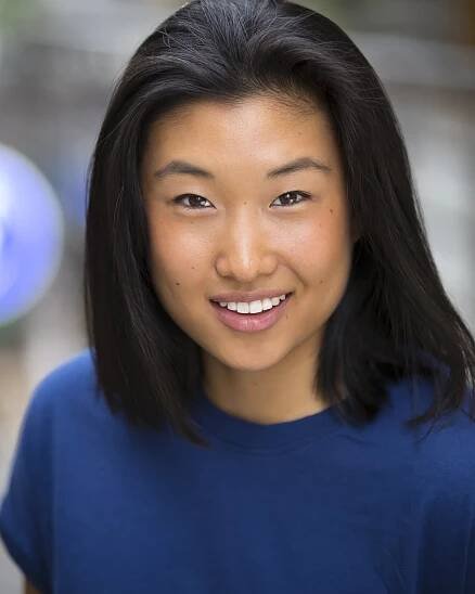  natural light actor headshots in downtown denver with photographer jennifer koskinen 