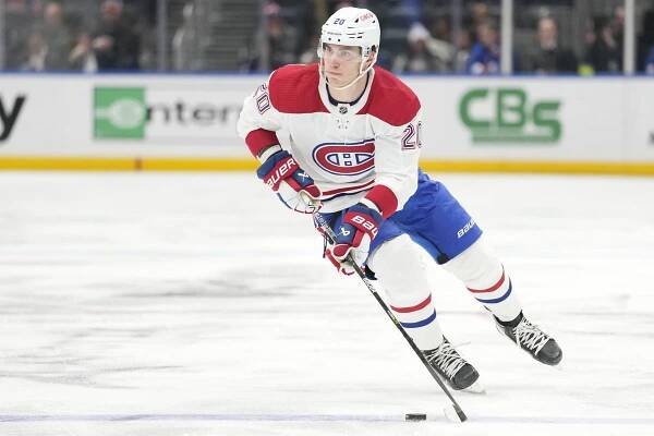 NHL - Juraj Slafkovský opäť „rozbil“ bicykel / VIDEO | Šport.sk