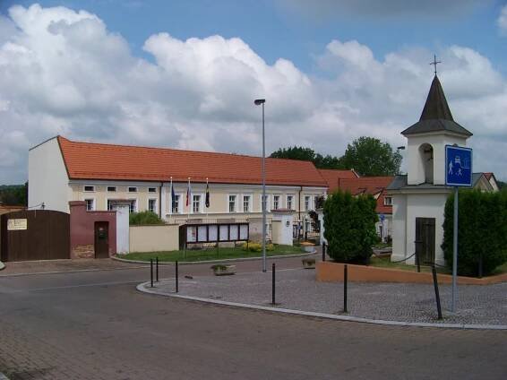 Dolní Chabry - Wikiwand