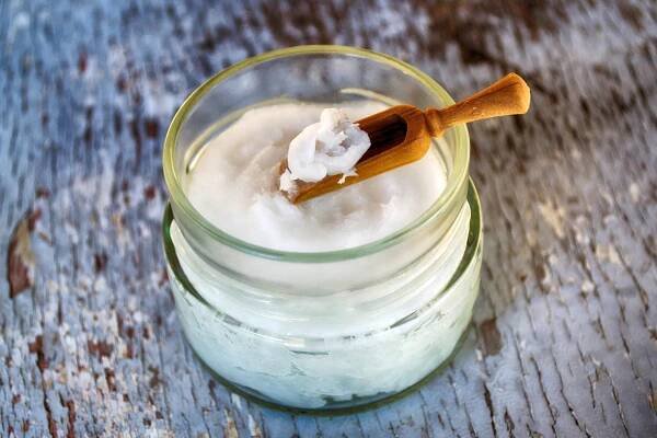 Oil Pulling: The Benefits + How-To’s - Activated Living Blog