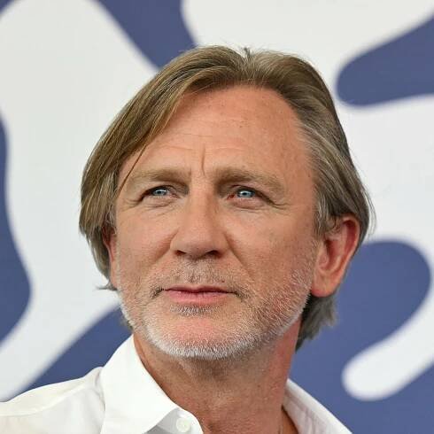 Daniel Craig gives brilliantly blunt response over next James Bond
