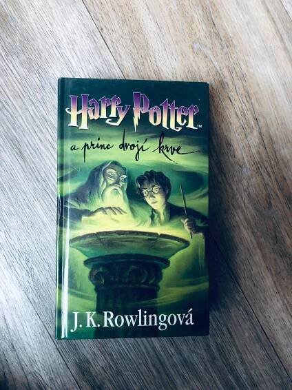 kniha Harry Potter a Princ dvojí krve - 1. vydání