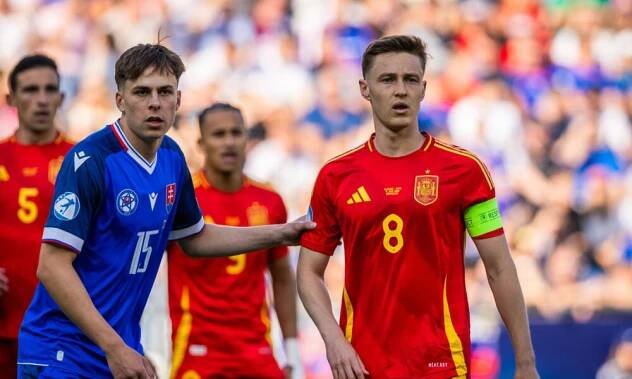 Slovensko ztratilo zápas se Španělskem, posily Sparty a Slavie nezaujaly