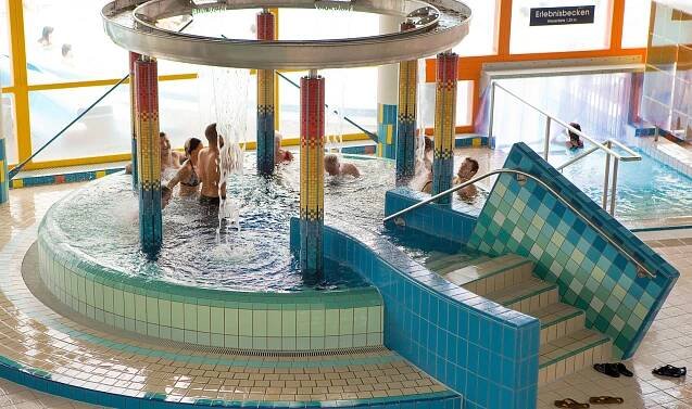 Becken | Freizeit- und Erlebnisbad AQUA MARIEN