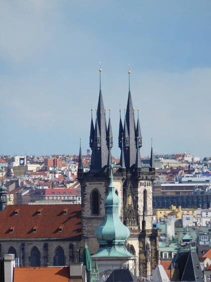 PRAŽSKÉ VĚŽE
