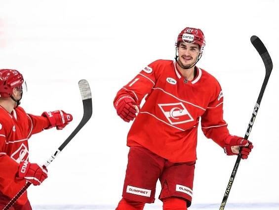 Jeho vedúci gól nestačil: Adam Ružička v KHL nezabránil prehre Spartaku