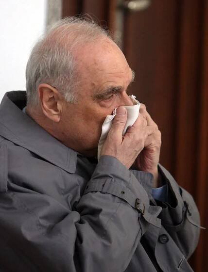 Pohřeb dabéra Bohumila Švarce: Županič plakal nad rakví