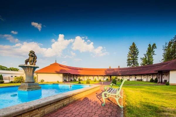 Veba Hotel 3*