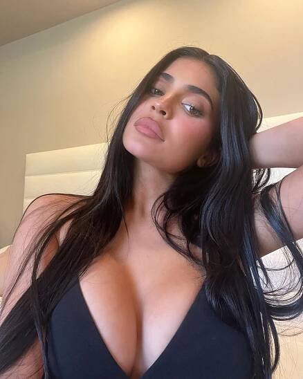 Chudák syn Kylie Jennerové: V 7 měsících stále nemá jméno!
