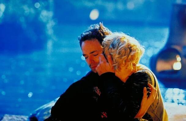 Jeremiah - To Sail Beyond the Stars - Z filmu - Luke Perry, Missy Crider