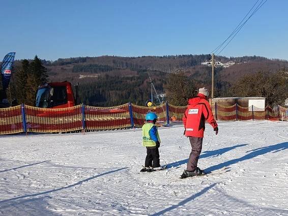 Čekání skončilo. Sjezdovky se rozjely v Hostýnkách, Chřibech i v Beskydech