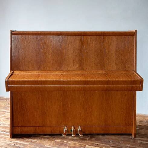 Pianino Petrof, model Opera 126 - Obrázek 3