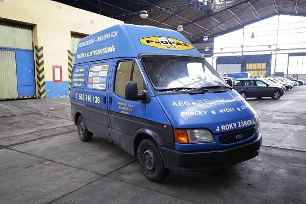 122ford-transit-01