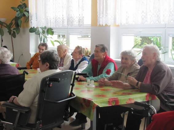 Domov pro seniory U Pramene Louny - Oslava MDŽ - 21.3.2017