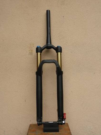 Nová vidlice Fox 34 Float Factory Series Kashima