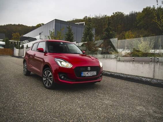 Test Suzuki Swift 4WD: Genericky jedinečný - AutoGrip