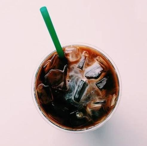 Starbucks Coffee Ostrava | Apetee
