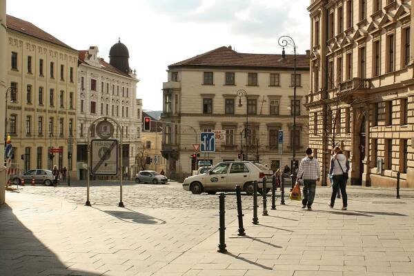 Soubor:Šilingrovo náměstí, Brno (2).JPG