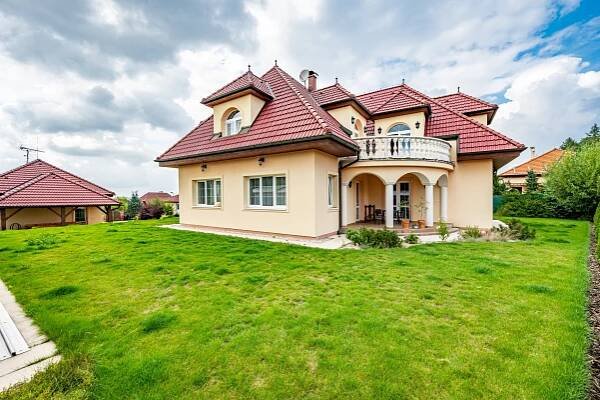 Pronájem Dům, Vrcha II, Divišov, okres Benešov