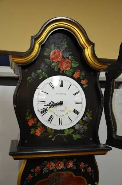 Starožitné hodiny podlahové - AnticoNabytek.cz