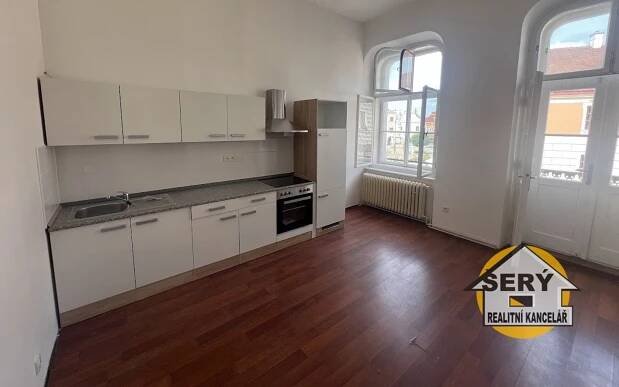Pronájem byt 4+kk - Palackého, Telč, 90 m2
