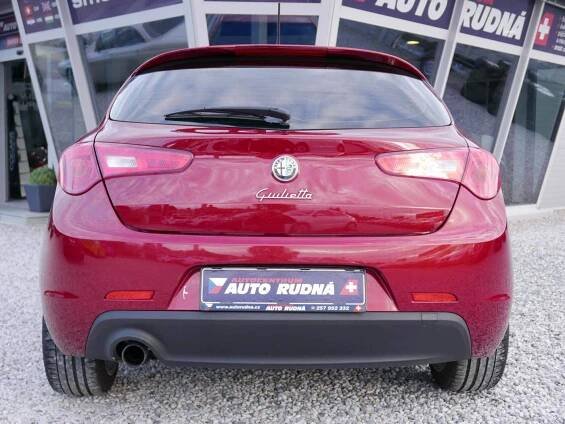 Prodej Alfa Romeo - Giulietta 1,4 TB Distinctiv 170PS!