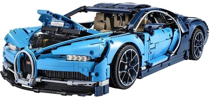 LEGO® Technic 42083 Bugatti Chiron
