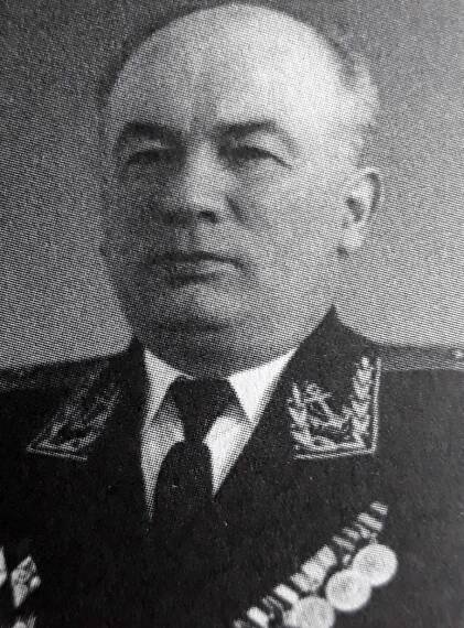 Vinogradov, Alexandr Dmitrievič : V