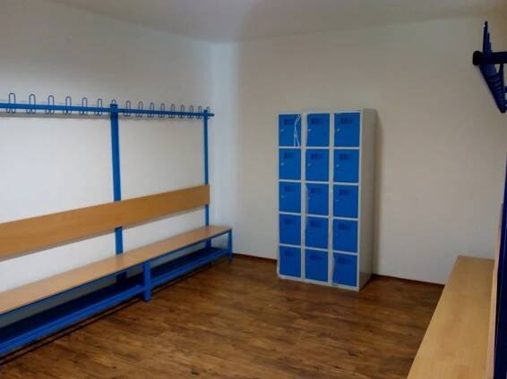 Středisko volného času Ostrava-Zábřeh, příspěvková organizace | PRONÁJMY | Hokejbalové hřiště