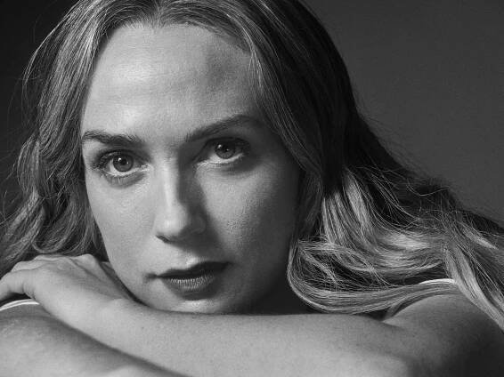 Kerry Condon Arrives, Brilliantly, in ‘The Banshees of Inisherin’