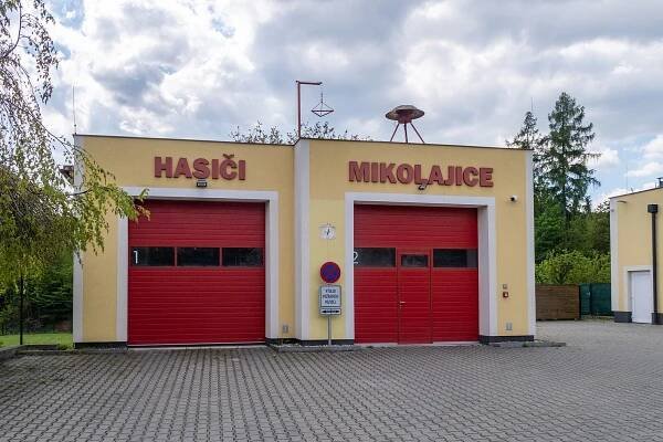 Soubor:Mikolajice, hasičská zbrojnice 2025 (1).jpg