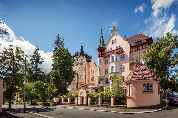 Villa Smetana **** – Wellness Tour