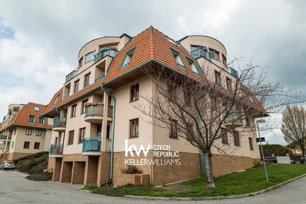 Prodej bytu 3+kk, 66m2 obec Velké Přílepy - Praha - Keller Williams