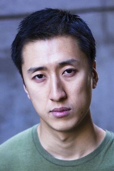 Alex Chung herec